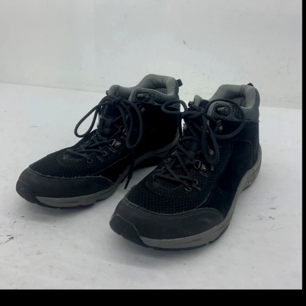 Vionic Cypress  Black Hiking Sneakers Women